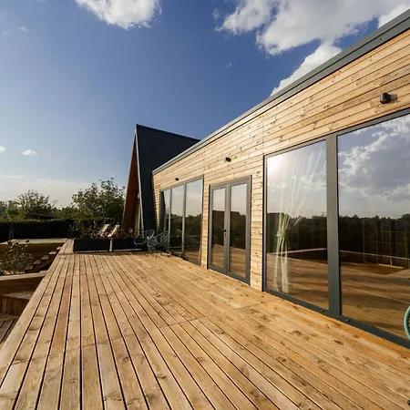 Tatil Evi Sunmoon Kosmaj Kucice I Prostor Za Dogadaje