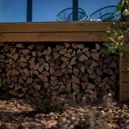 Sunmoon Kosmaj Kucice I Prostor Za Dogadaje Sopot