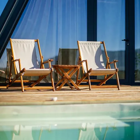 Sunmoon Kosmaj Kucice I Prostor Za Dogadaje *